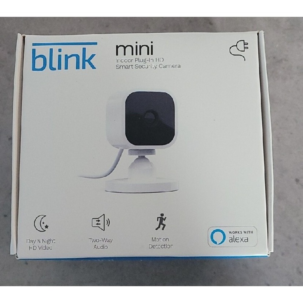 Blink BCM00300U Mini Indoor Plug-in Smart Surveillance Camera.  New. Unopened